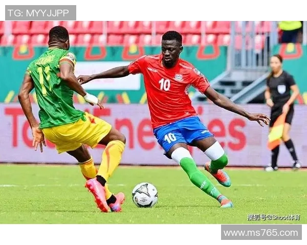 布基纳法索足球明星崛起之路：从草根到国际赛场的辉煌历程