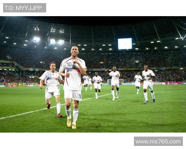 法国足球巨星风采:从齐达内到姆巴佩的传奇历程与荣耀